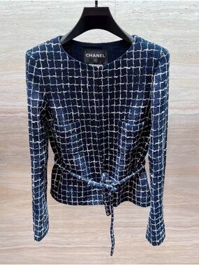 Authentic CHANEL Navy & White Windowpane Tweed Top